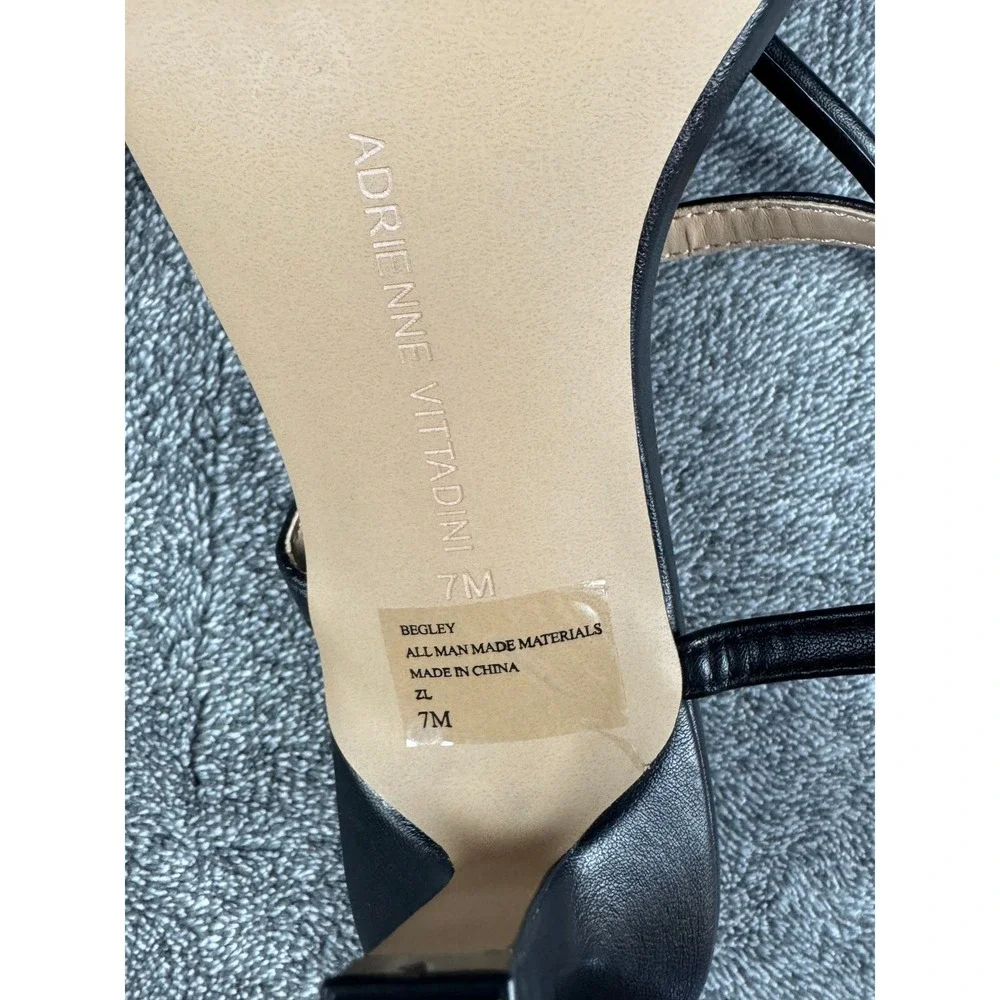Adrienne Vittadini Begley Black Pearl Square Toe Kitten Heel Sandals Mens 7M‎